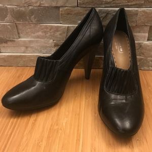 Coach black leather slip on wooden heels 8.5